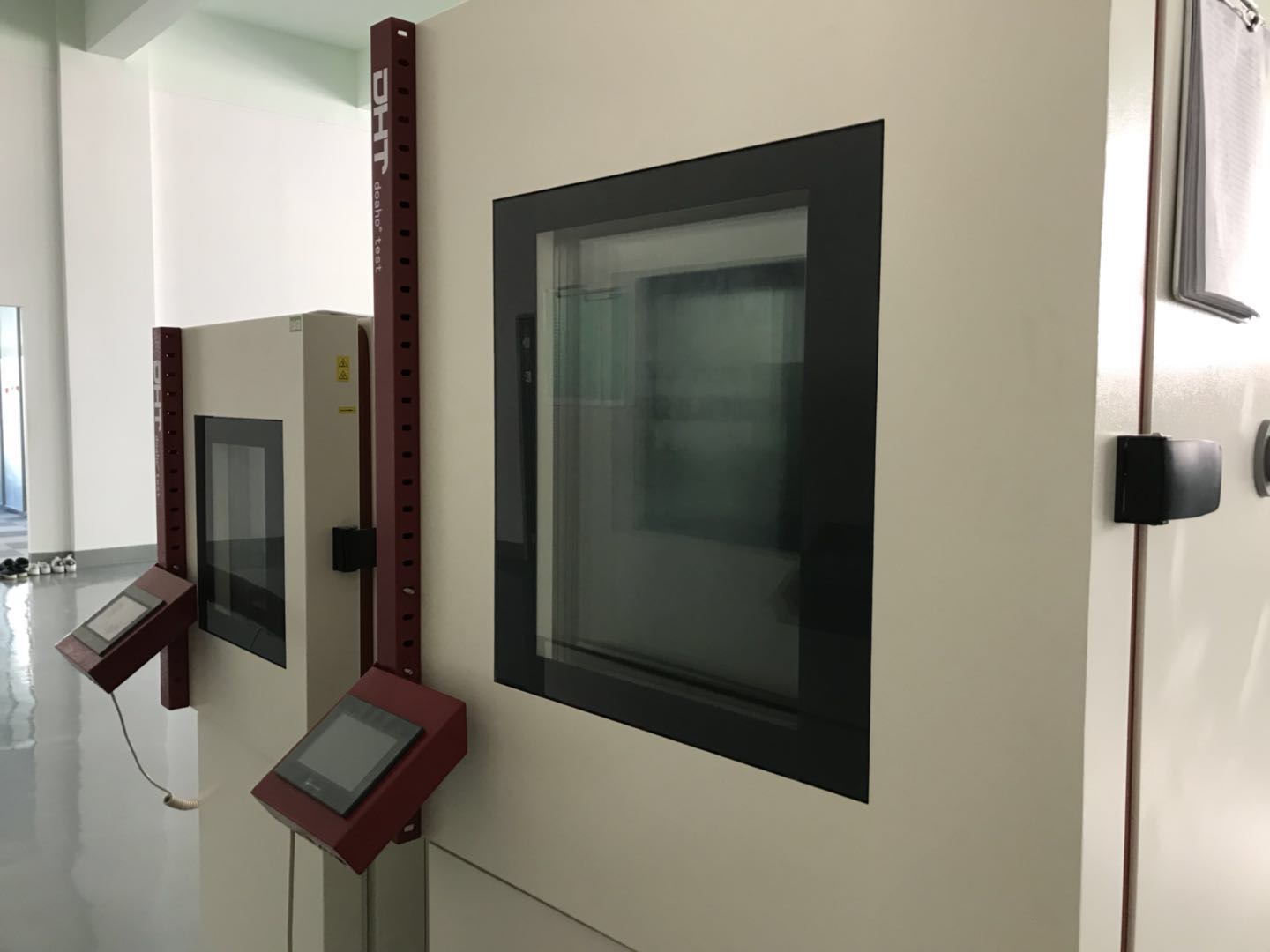 氙灯老化试验箱