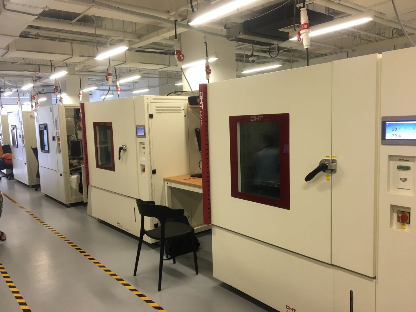 恒温恒湿试验机