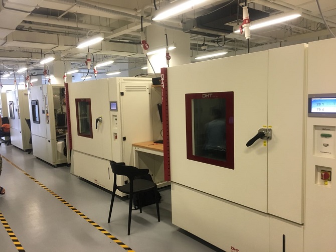 大型恒温恒湿试验箱