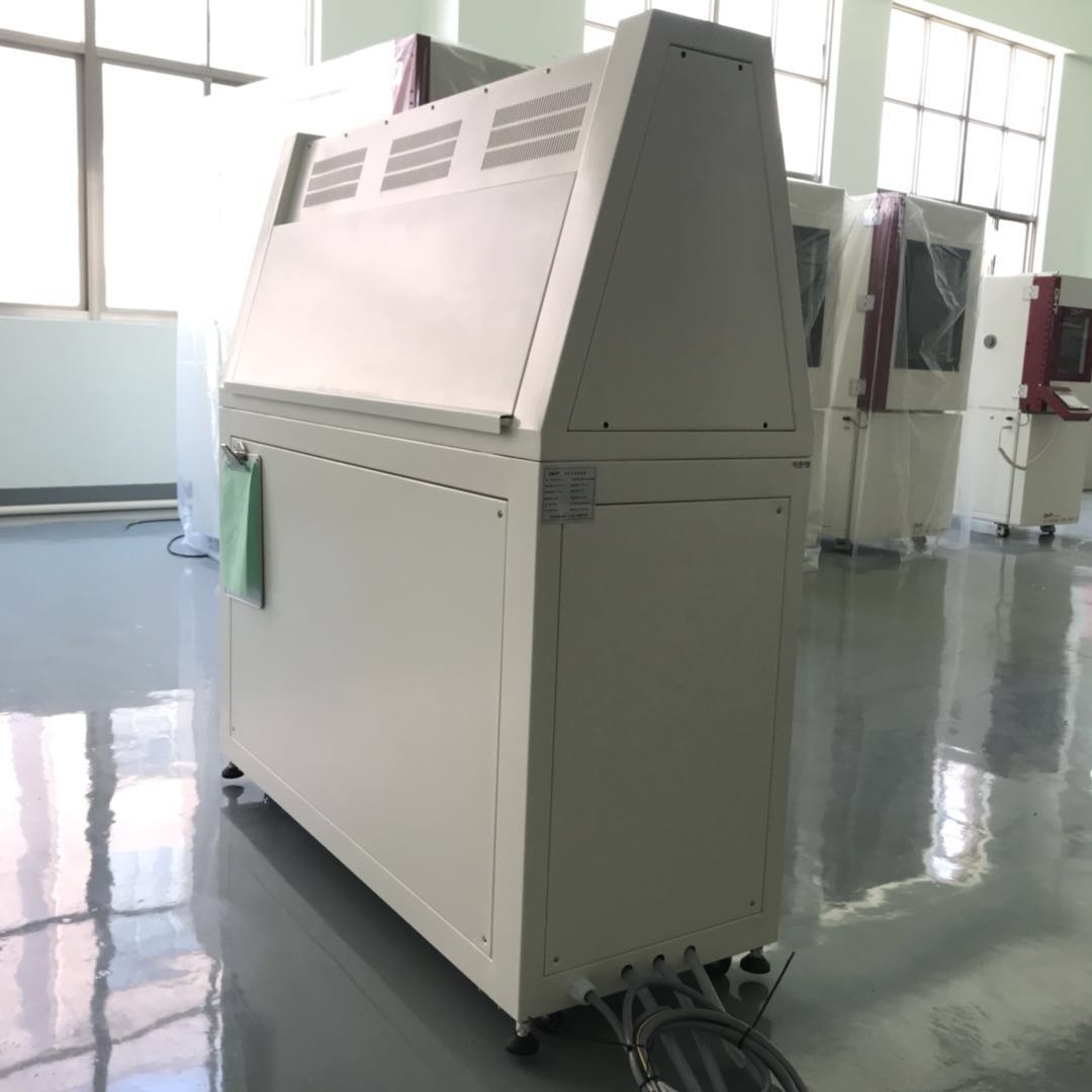 紫外老化试验箱