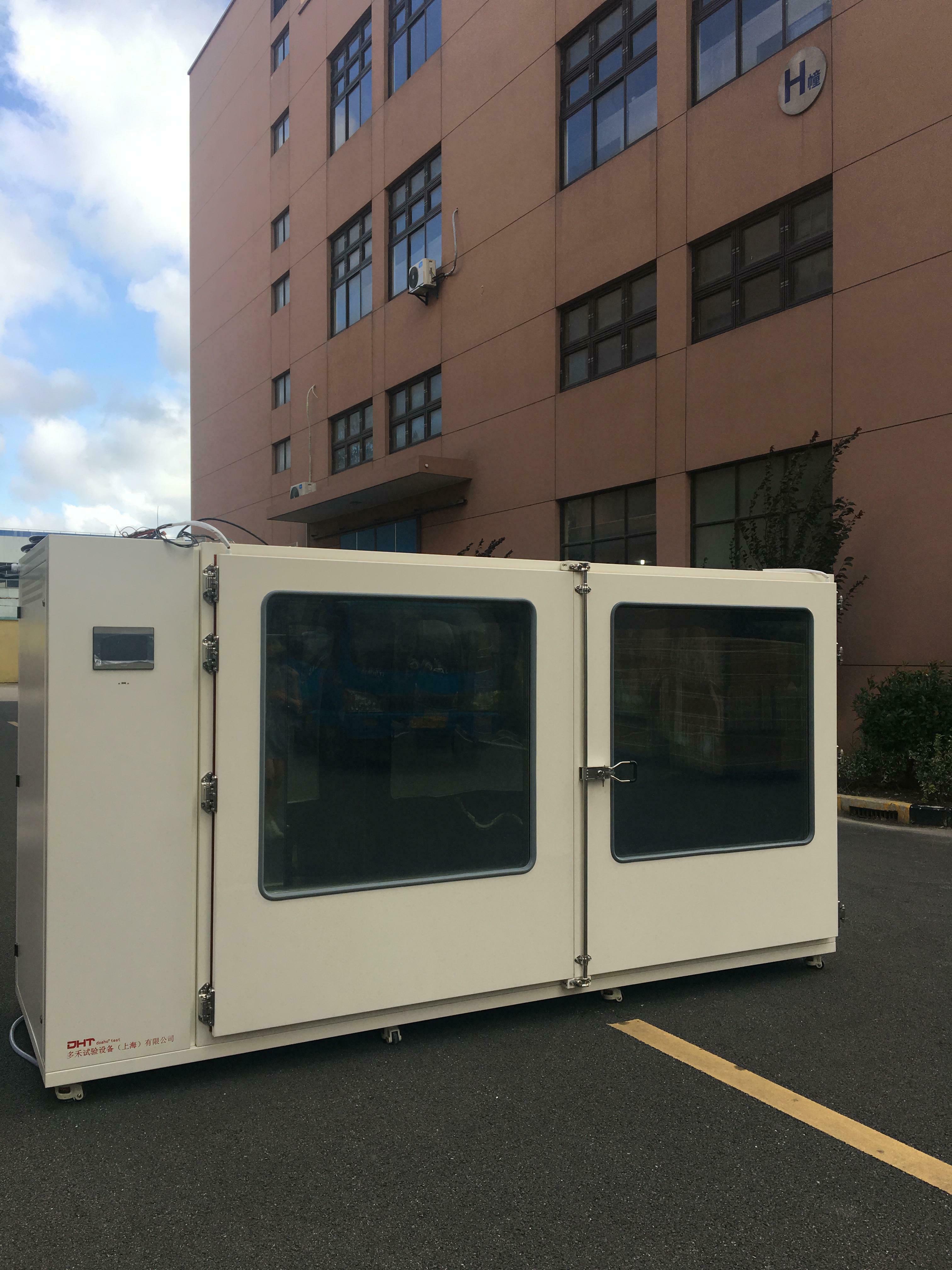 大型恒温恒湿试验箱