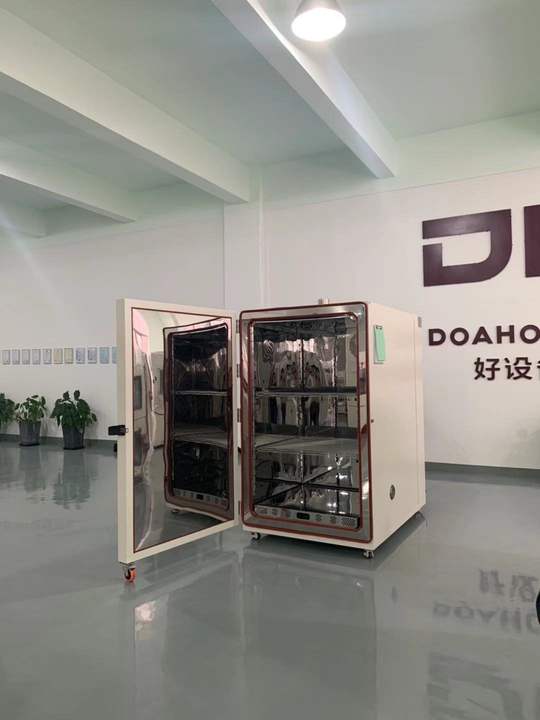 快速温变试验箱