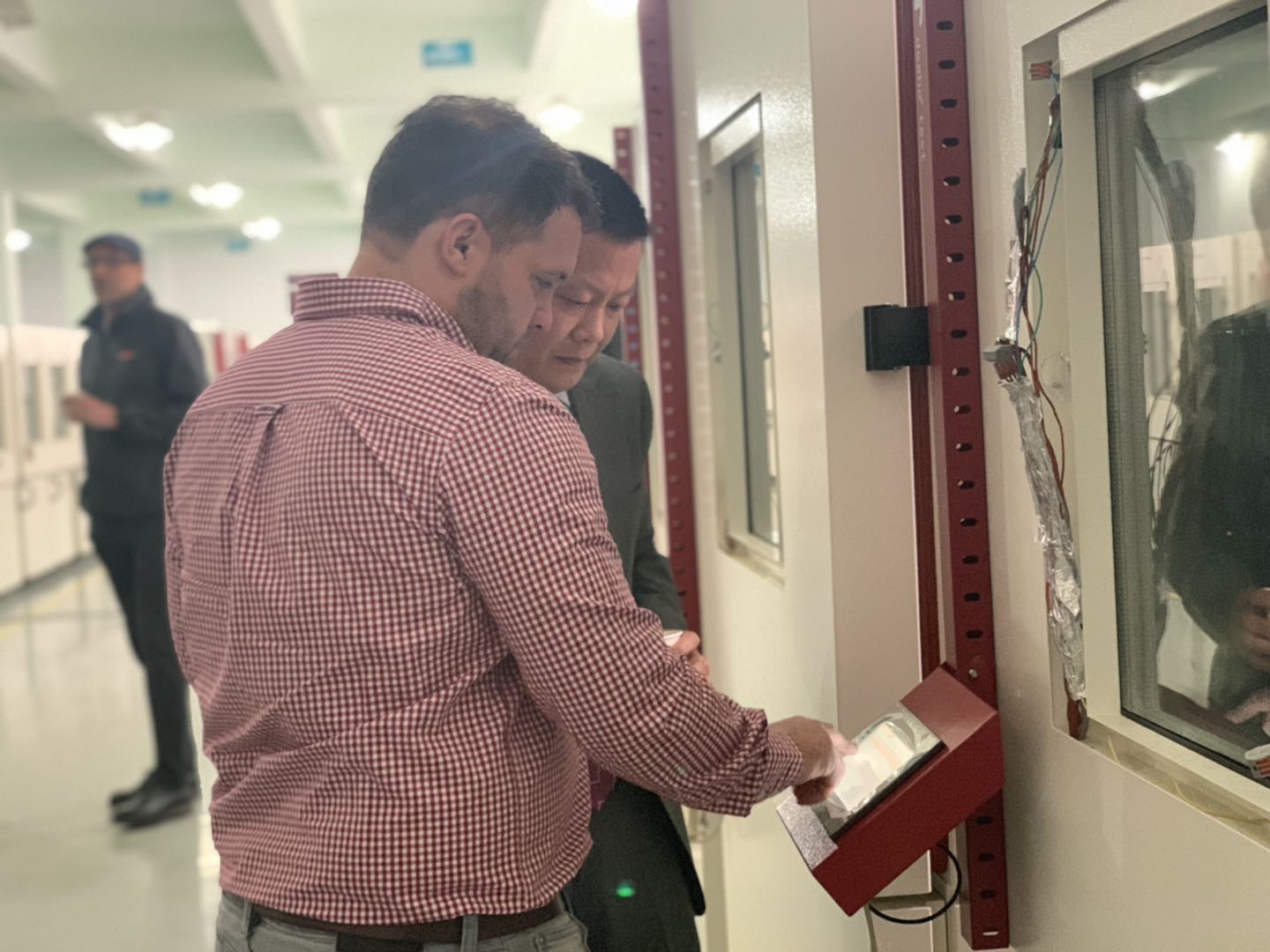 恒温恒湿试验箱