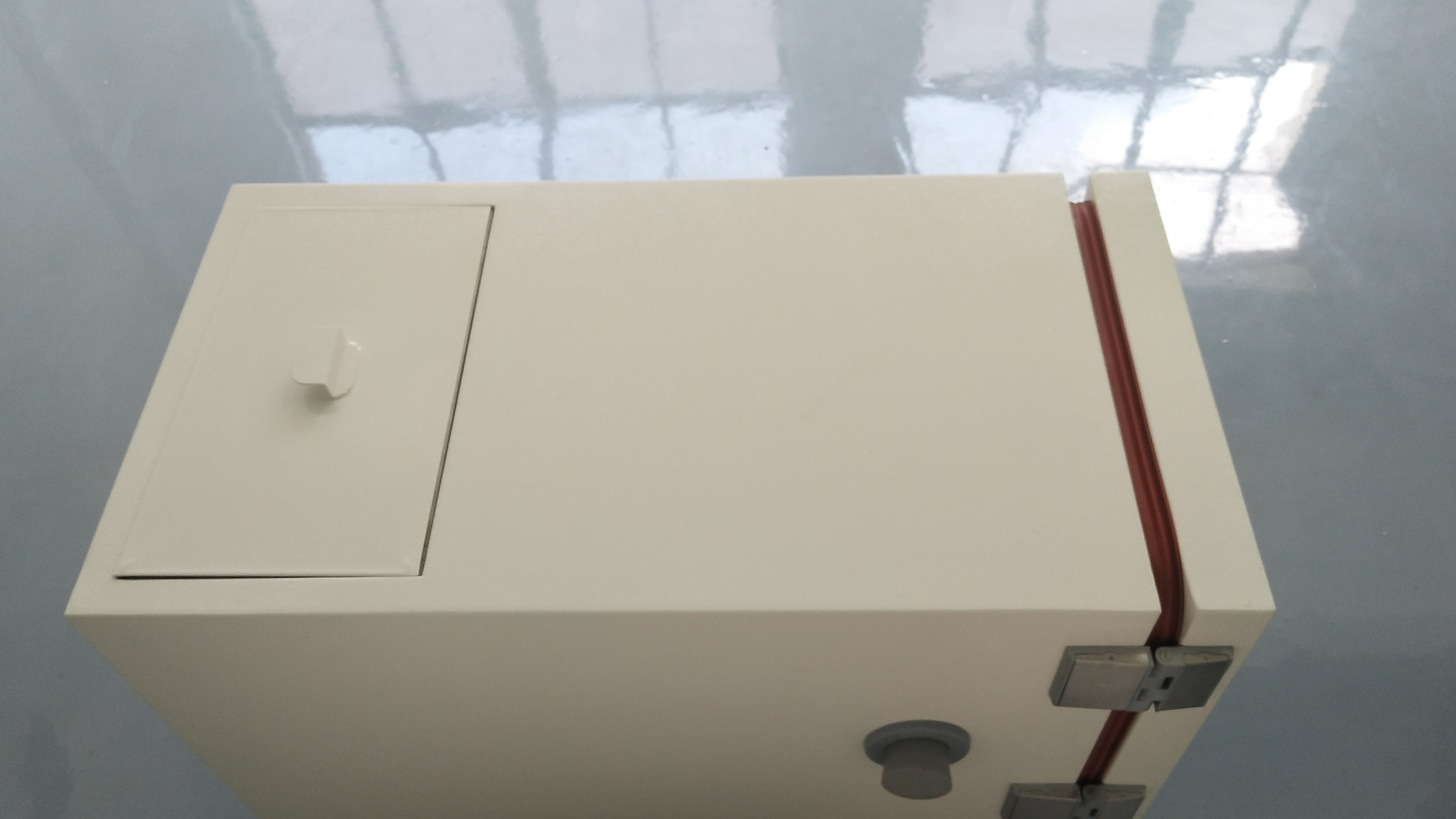 桌上型恒温恒湿箱水箱