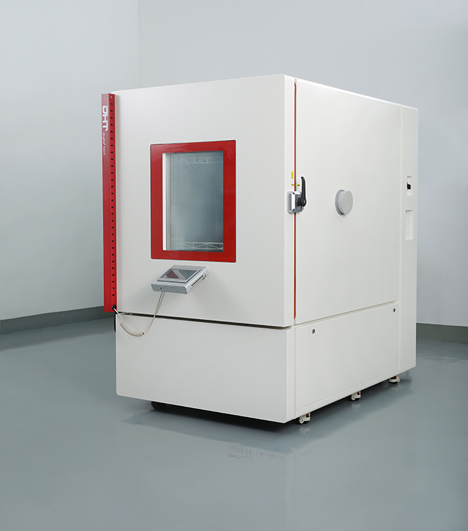交变湿热试验箱